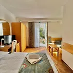 Porto Marin Strasek Homestay Portoroz