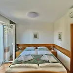 Homestay Porto Marin Strasek *