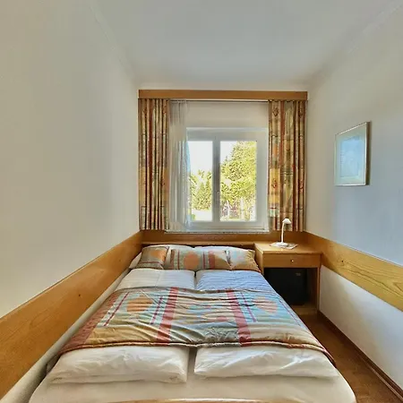 Porto Marin Strasek בפורטורוז